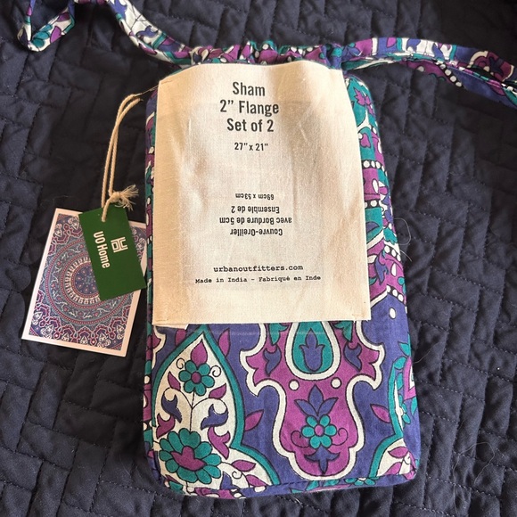 Urban Outfitters Purple and Green Bedding Sheets - Picture 1 of 3